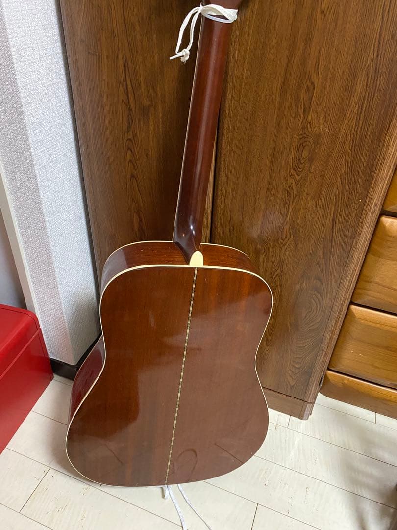 アコースティックギター　YAMAHA ヤマハ