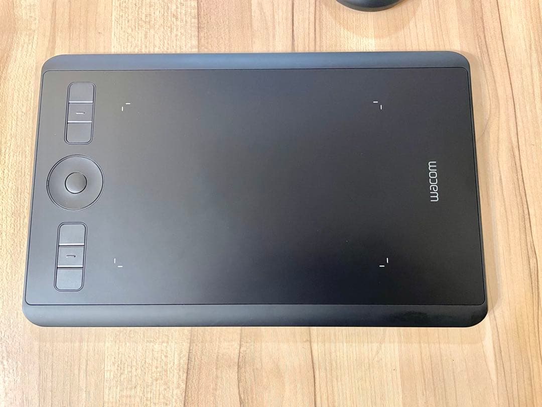 Wacom Intuos Pro PTH-460 板タブ