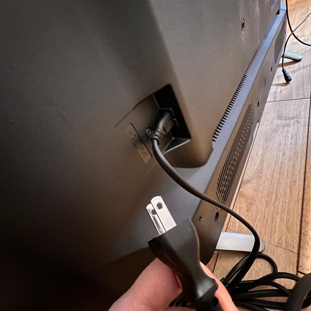 Hisense ハイセンス 43インチ テレビ 2016年製 送料¥5000込み