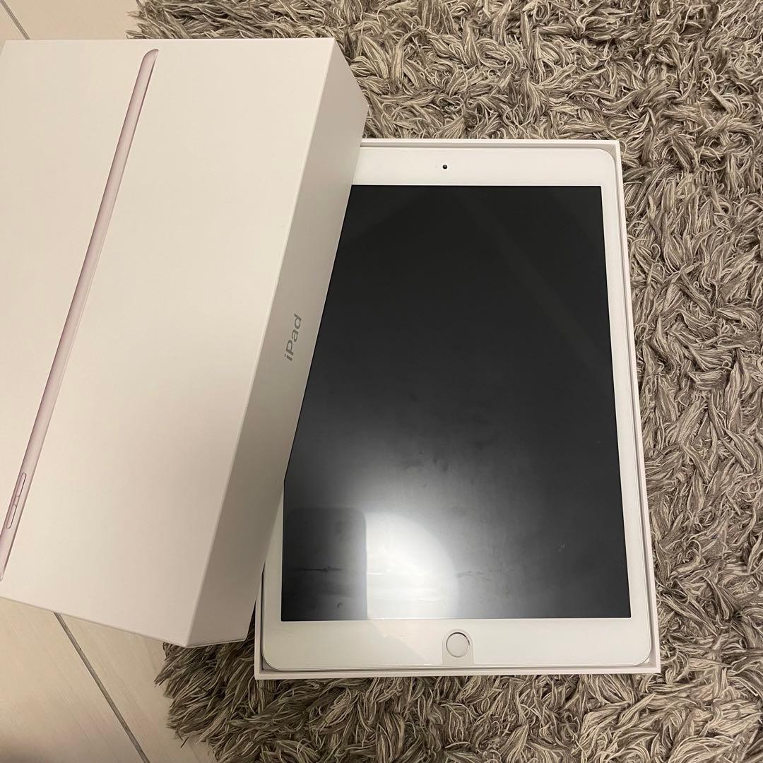 【値下げ】Apple iPad 第8世代 シルバー