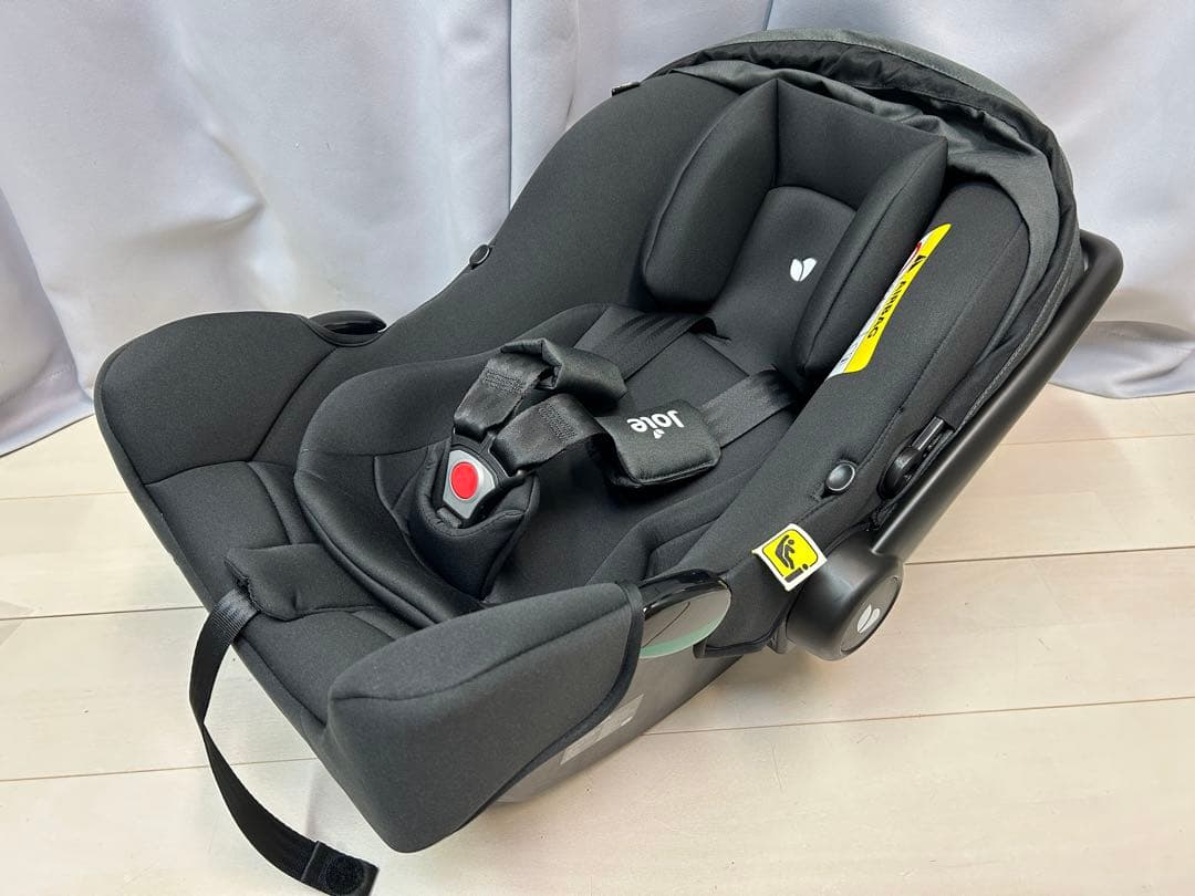 ジョイー　アイ・スナグ2　ベビーシート　美品　箱・説明書付