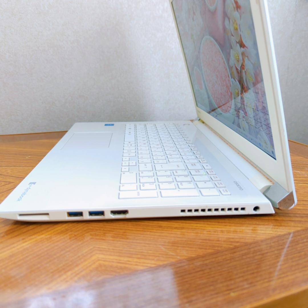 初心者歓迎ノートパソコン✨✨大容量HDD＆カメラ付き／広告なしで動画も快適♪