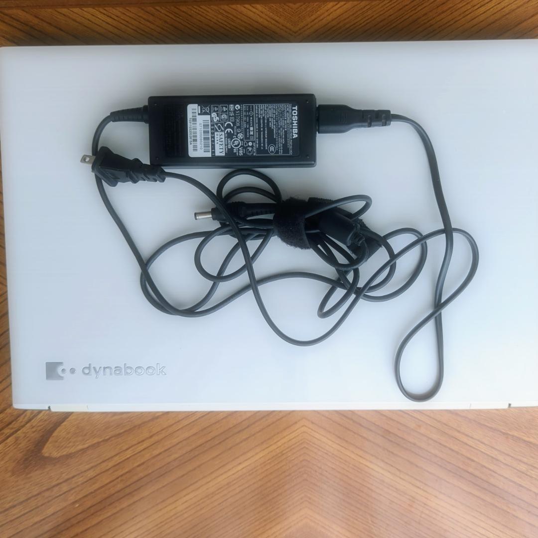 初心者歓迎ノートパソコン✨✨大容量HDD＆カメラ付き／広告なしで動画も快適♪