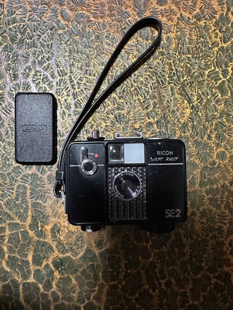 【ジャンク】RICOH AUTO HALF SE2 ハーフカメラ フィルムカメラ