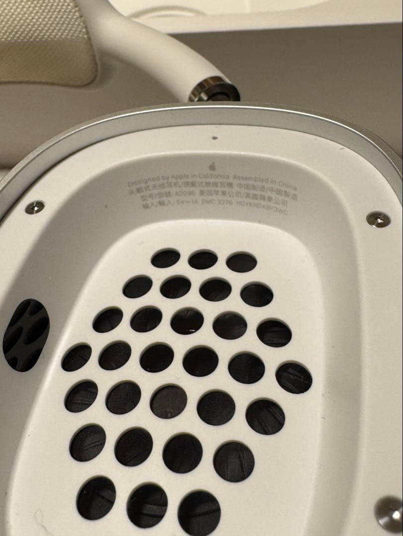 AirPodsMax シルバー