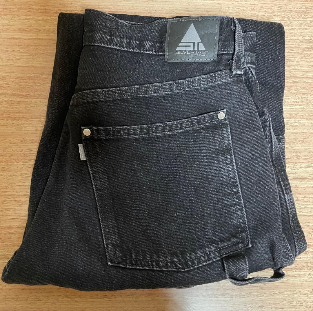 Levi’s SILVERTAB バギーカーペンター
