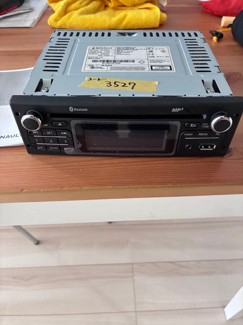 カングー　純正オーディオ Bluetooth MP3対応 1DINヘッドユニット