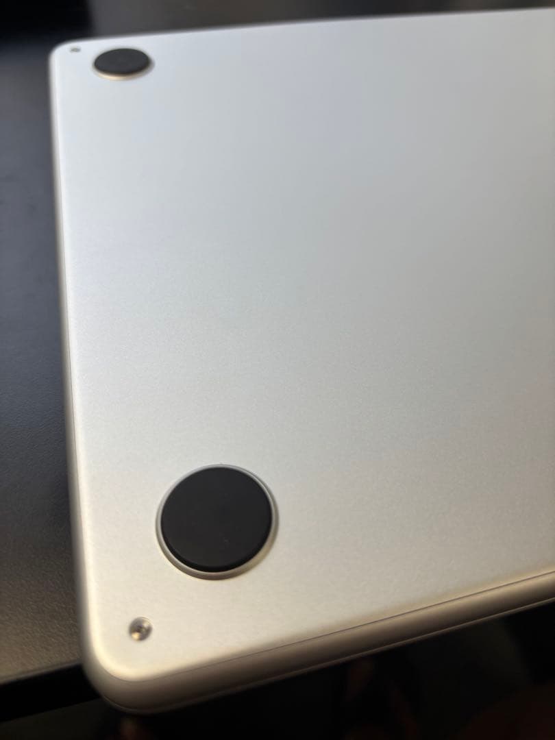 MacBook Air 13.6 Apple M2チップ搭載モデル 2022年