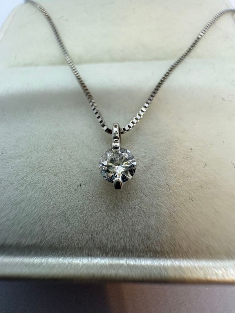 も*ん様 (鑑定書付き) ハイクラスダイヤモンド付きネックレス　pt850 pt