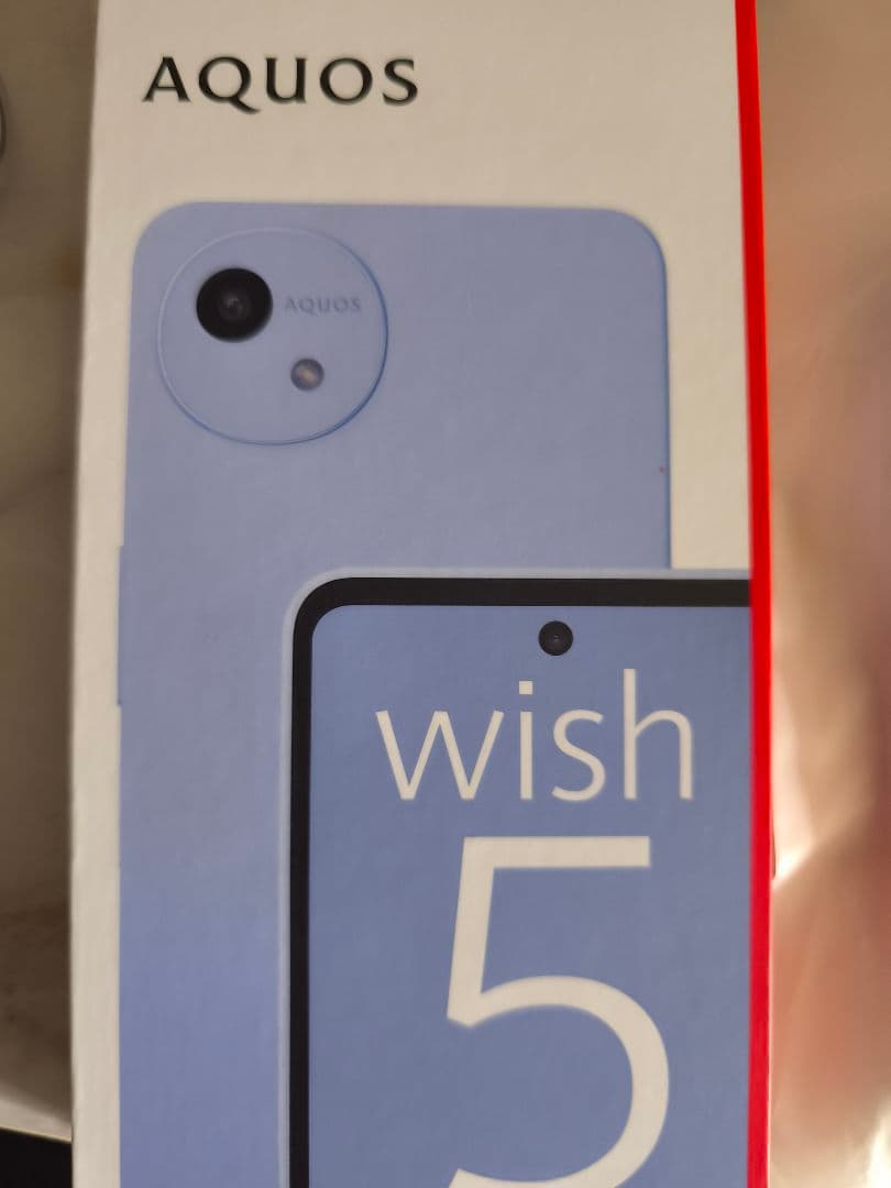 AQUOS wish 5 本体 ドコモ 64ギガ