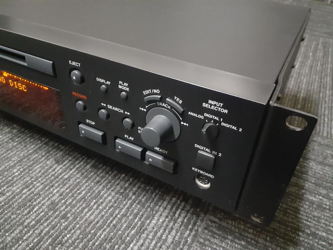 録音再生OK！TASCAM MD-301MK2 業務用MDデッキ おまけ多数あり