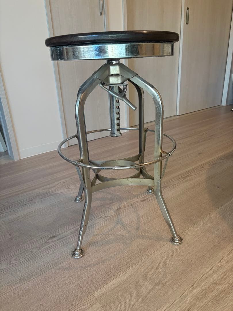 【※mitman】インダストリアルスタイル　高さ調節可能スツール