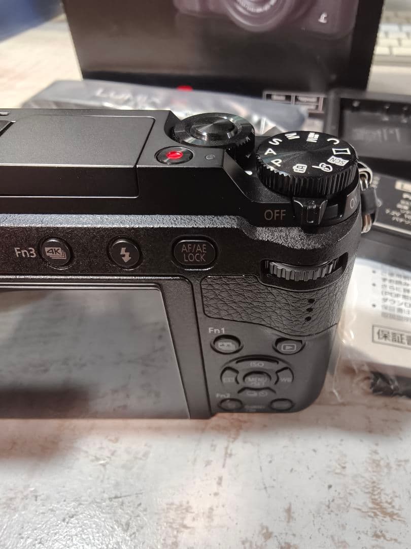 LUMIX DMC-GX7MK2 シャッター回数1070