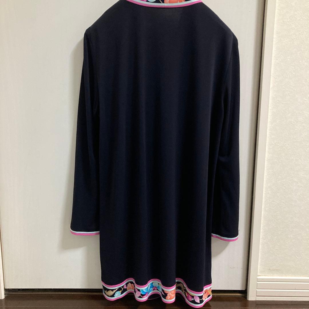 美品　レオナール　ボウタイ　チュニック