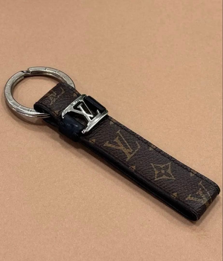 Louis Vuitton レザー キーリング