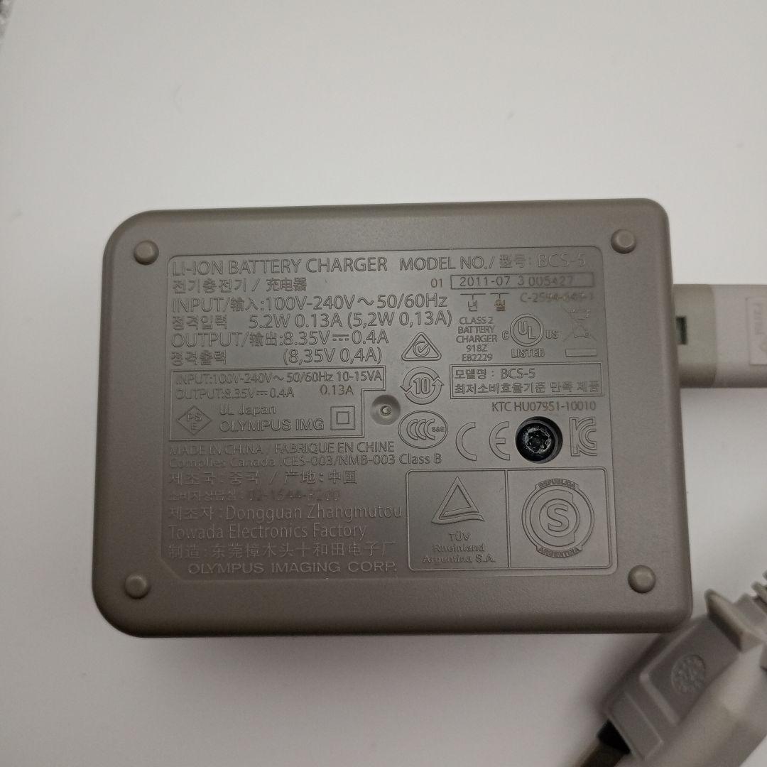 OLYMPUS E-P3 ミラーレスカメラ 黒い塗料 本体