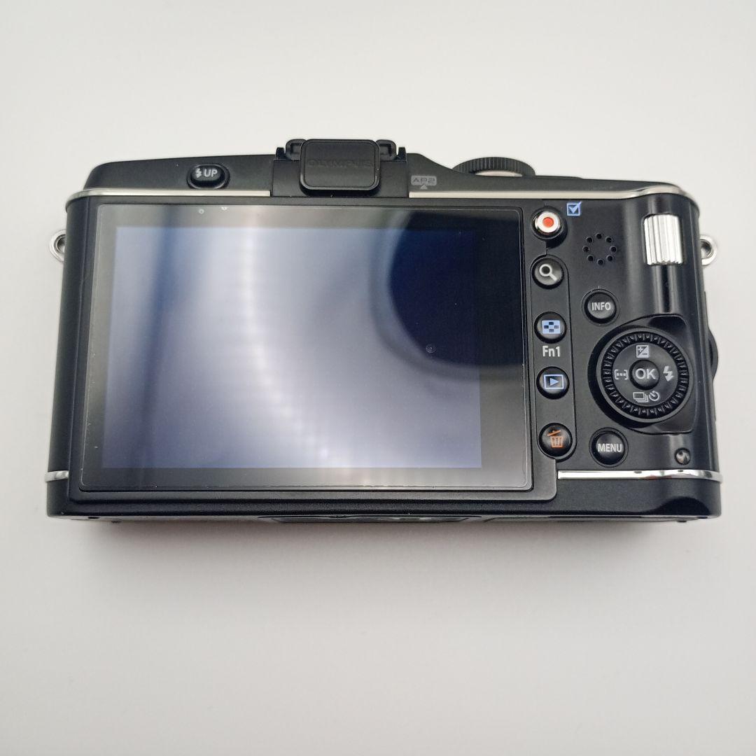 OLYMPUS E-P3 ミラーレスカメラ 黒い塗料 本体