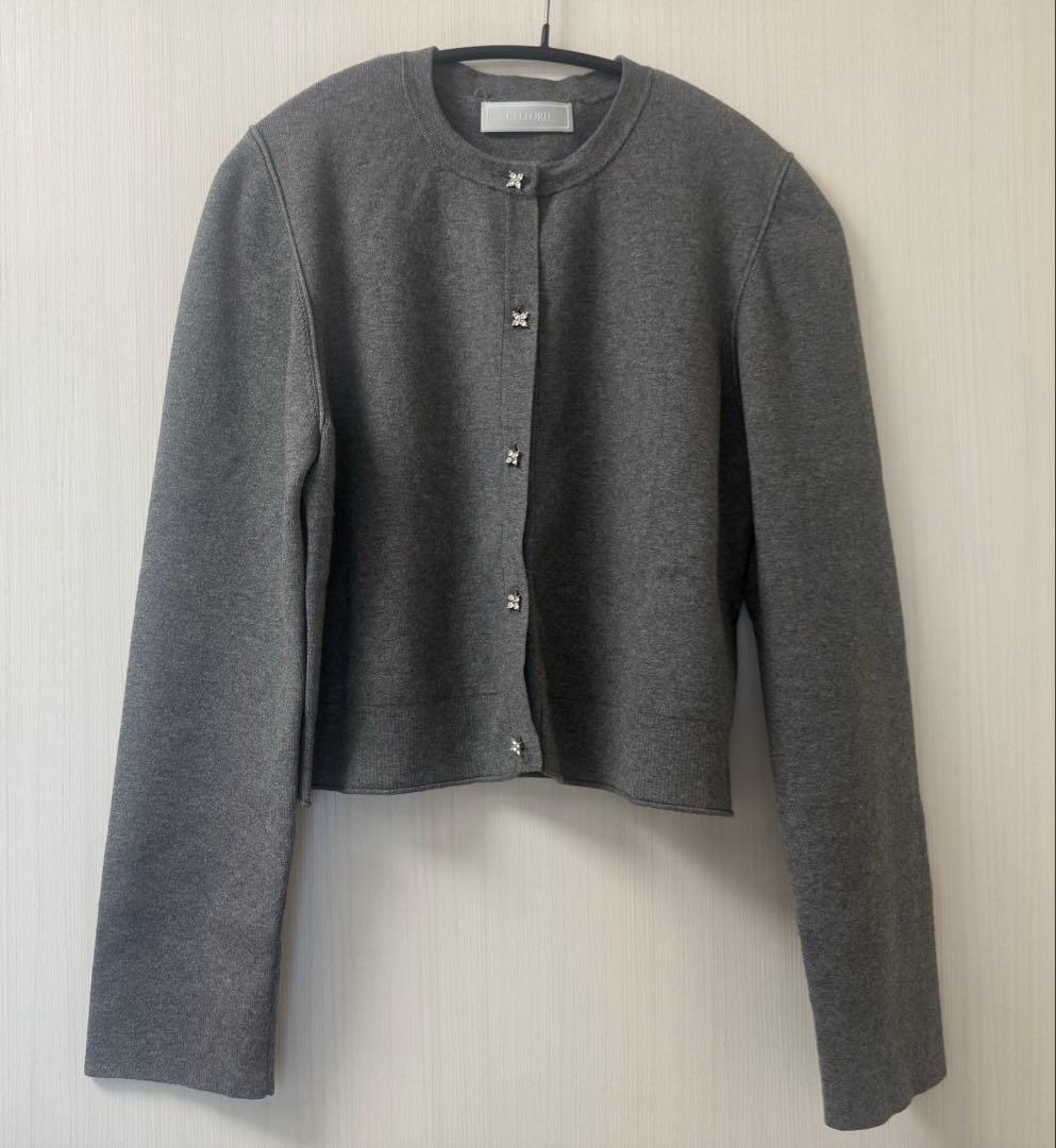 デタッチャブル総針カーディガン