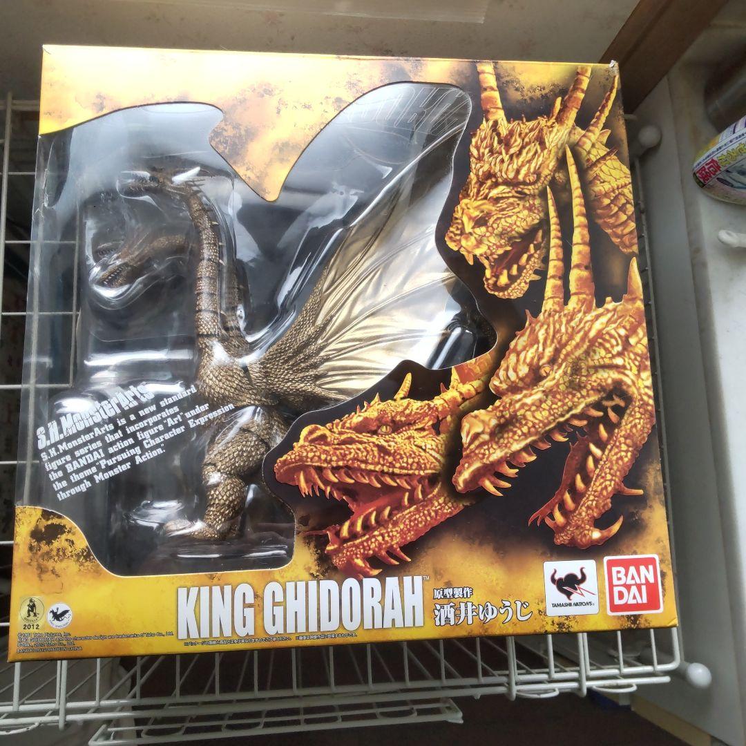 S.H.MonsterArtsキングギドラ