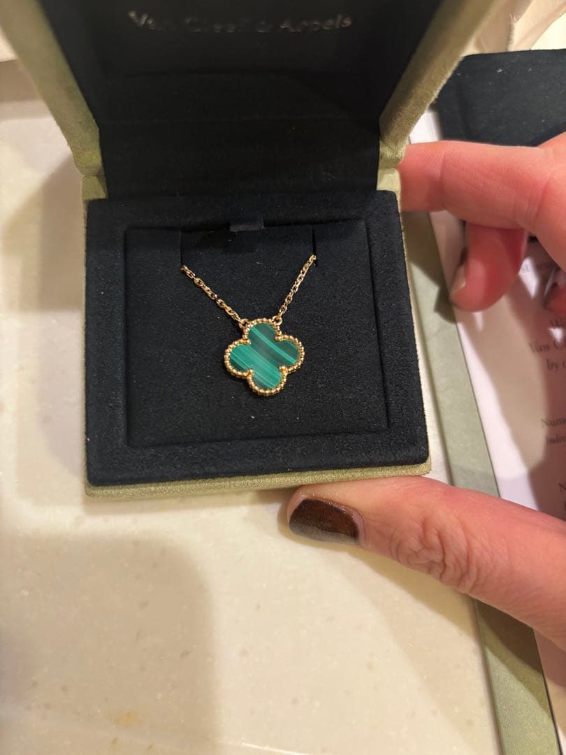 Van Cleef & Arpels クローバーネックレス