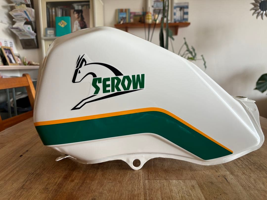 セロー225 タンク　ヤマハ SEROW 送料無料