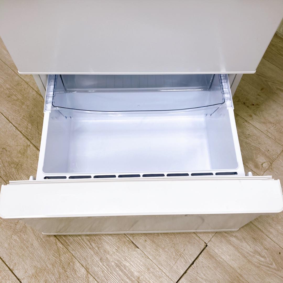 B11052 アクア 272L 冷蔵庫 大型 小型 一人暮らし