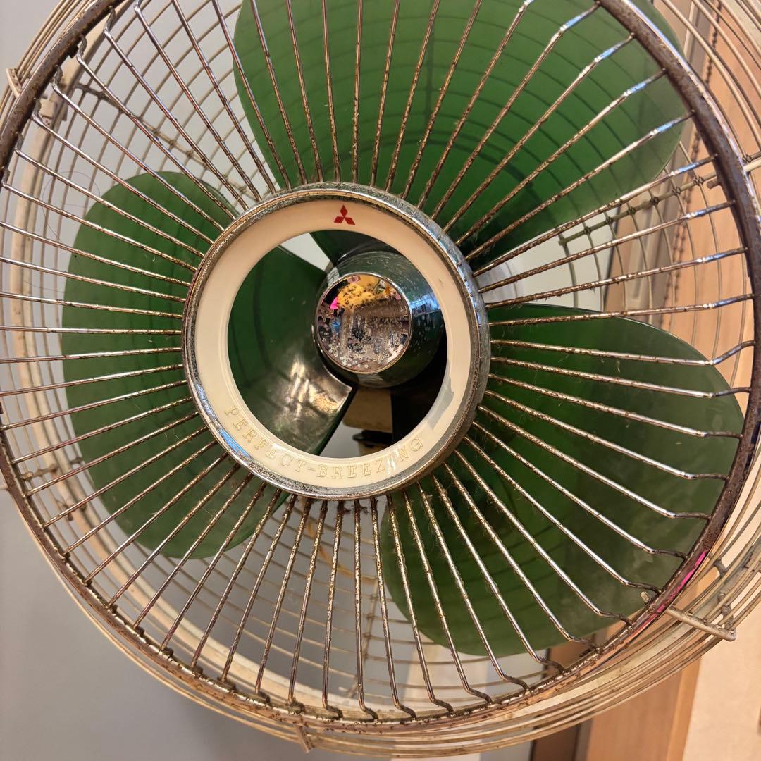 【希少昭和レトロ】三菱扇風機D35-L2型 三枚羽 細目扇 色調オリーブ 動作品