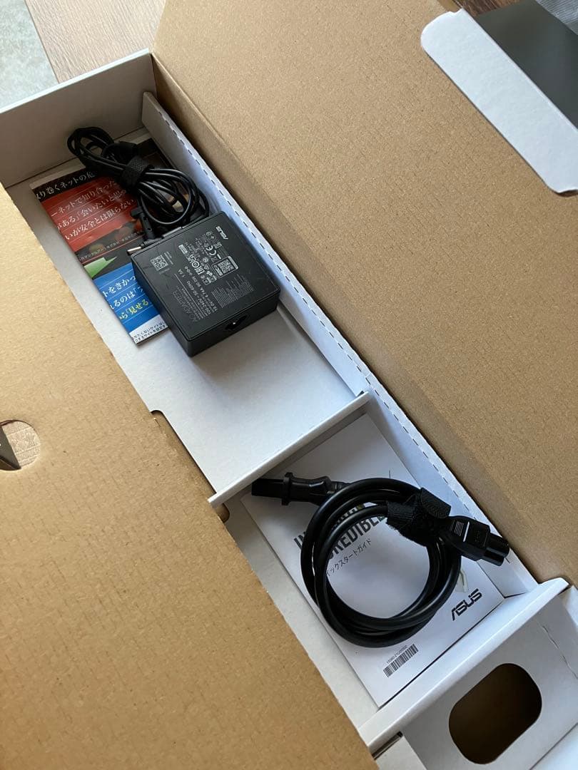 展示品　ASUS 一体型パソコン/23.8型FHD/A3402WBAK