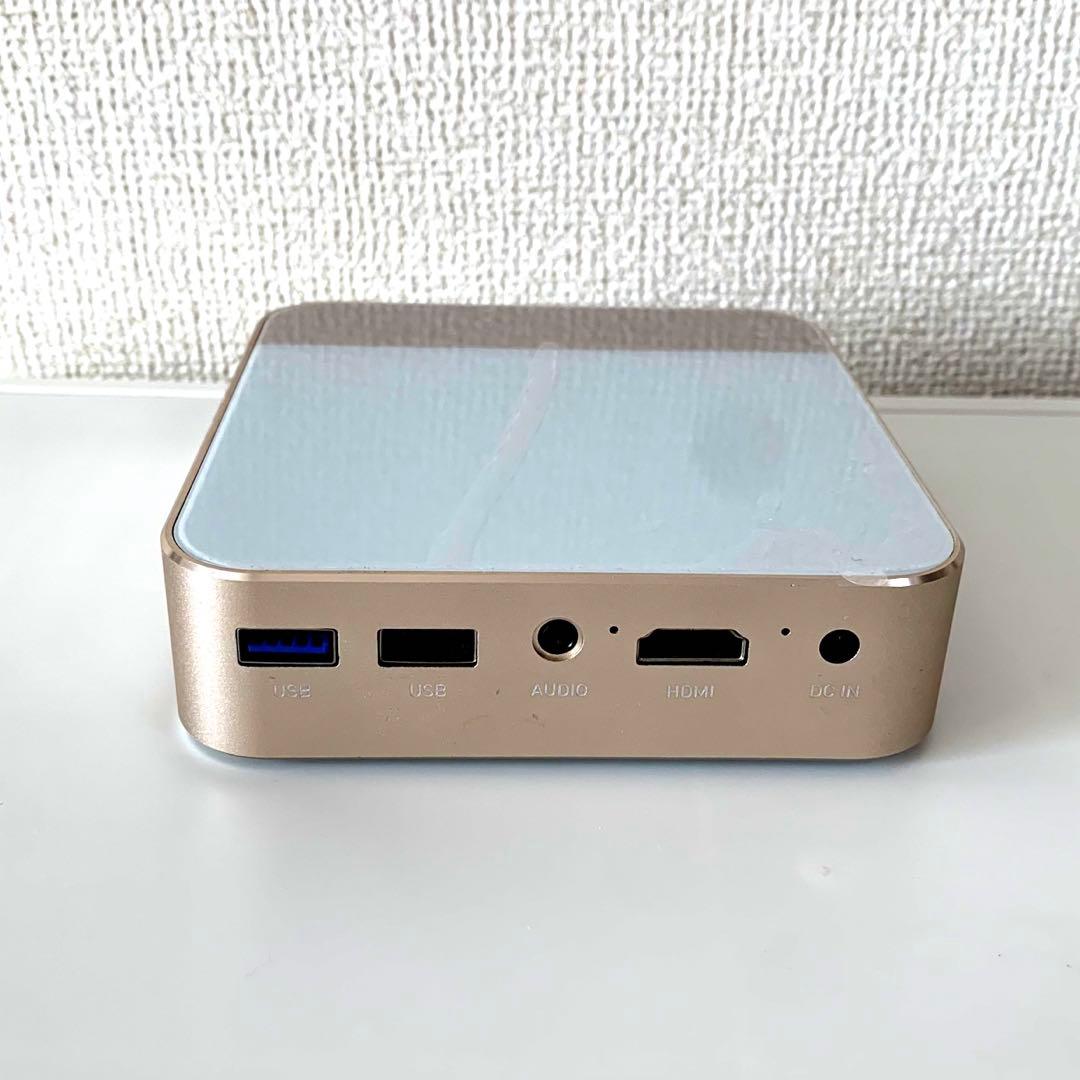 【美品】 UENO-mono KABENI PRO スマートミニプロジェクター