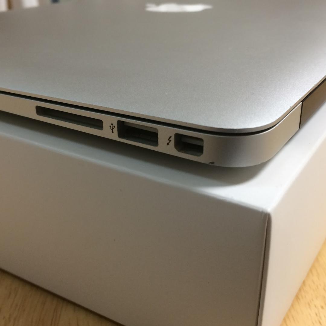 MacBook本体 MacBook Air (13-inch, 2017) 8G/128G YN