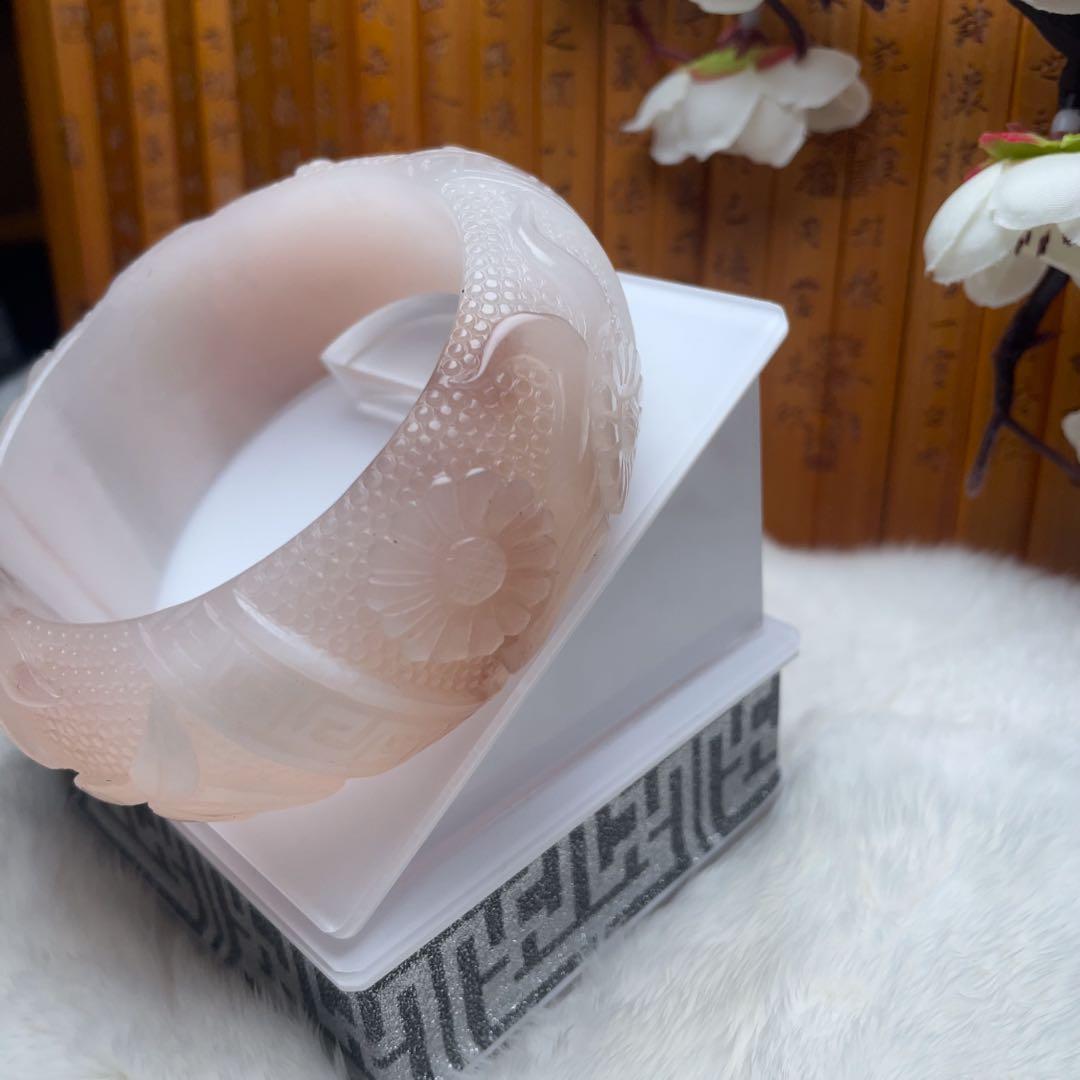 （62.5mm）天然石無処理【✨精品彫刻 梅蘭竹菊】 石英岩玉 パワーストーン