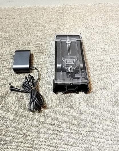 【極美品＆動作品】dyson コードレスクリーナー ダイソンV10 SV12