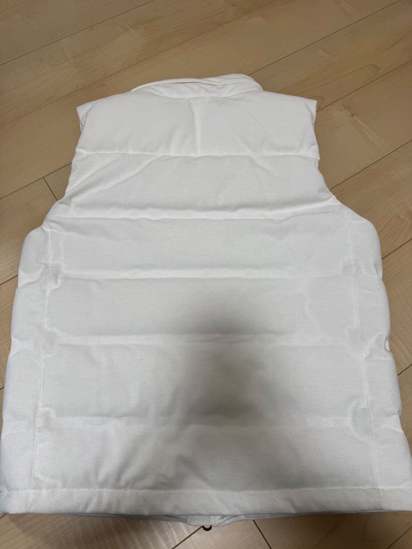 Lacoste ホワイト ダウンベスト フード付き　L