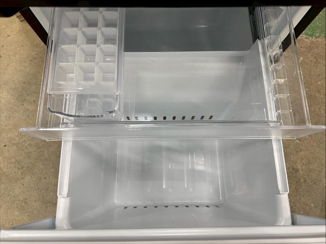 大阪送料無料★3か月保障付き★冷蔵庫★2023年★YRZ-F15LK★OR-26