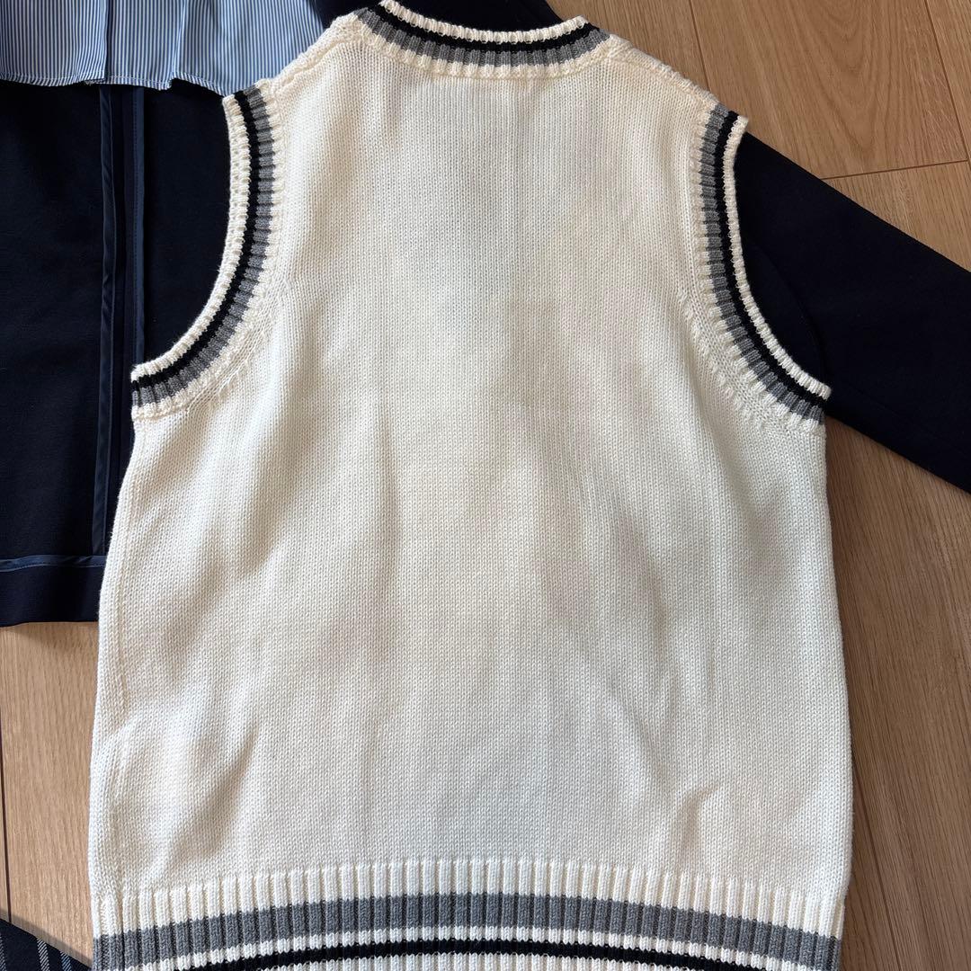 ポンポネットフォーマルスーツ M（150）