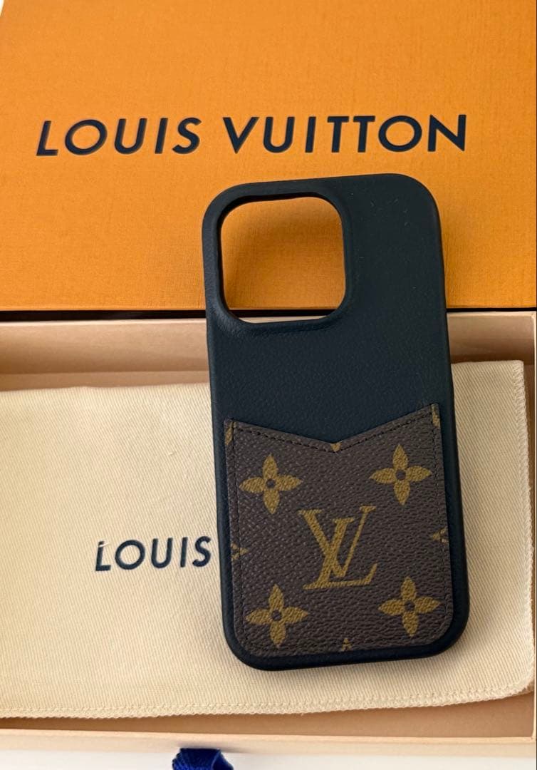 LOUIS VUITTONモノグラムiPhone 16Pro ケースハードケース