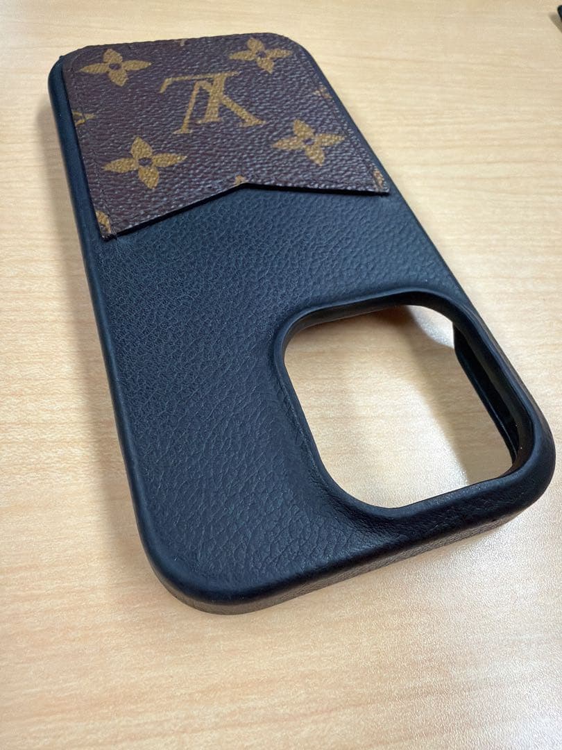 LOUIS VUITTONモノグラムiPhone 16Pro ケースハードケース