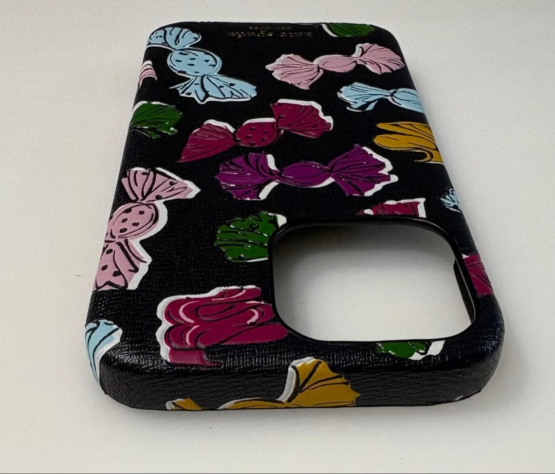 ☆新品☆ KATE SPADE iPhone13Pro 対応ケース KA921