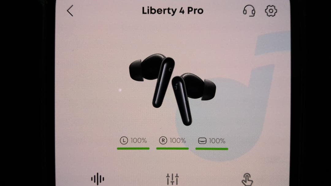 Liberty 4 Pro ブラック ワイヤレスイヤフォン