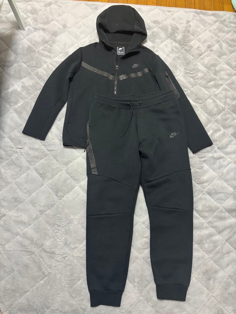 NIKE テックフリース セットアップ