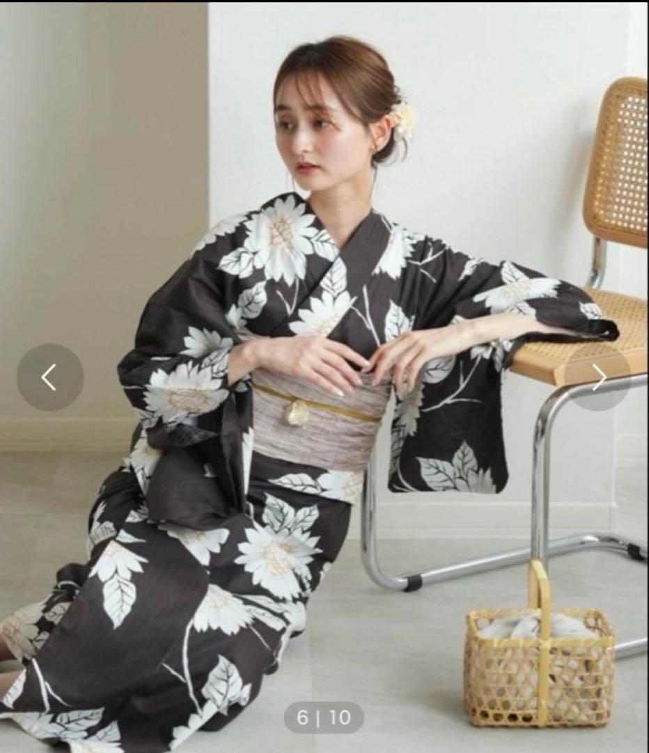 超美品　utatane ウタタネ 浴衣3点セット 焦げ茶に向日葵