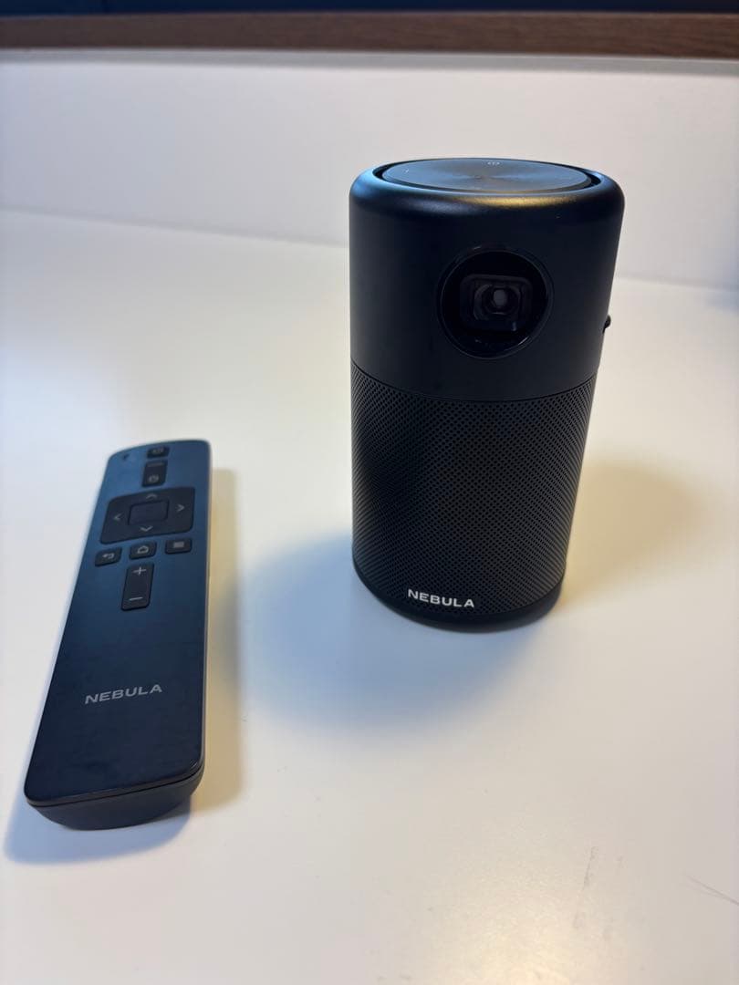 【中古】NEBULA Capsule プロジェクター D4111