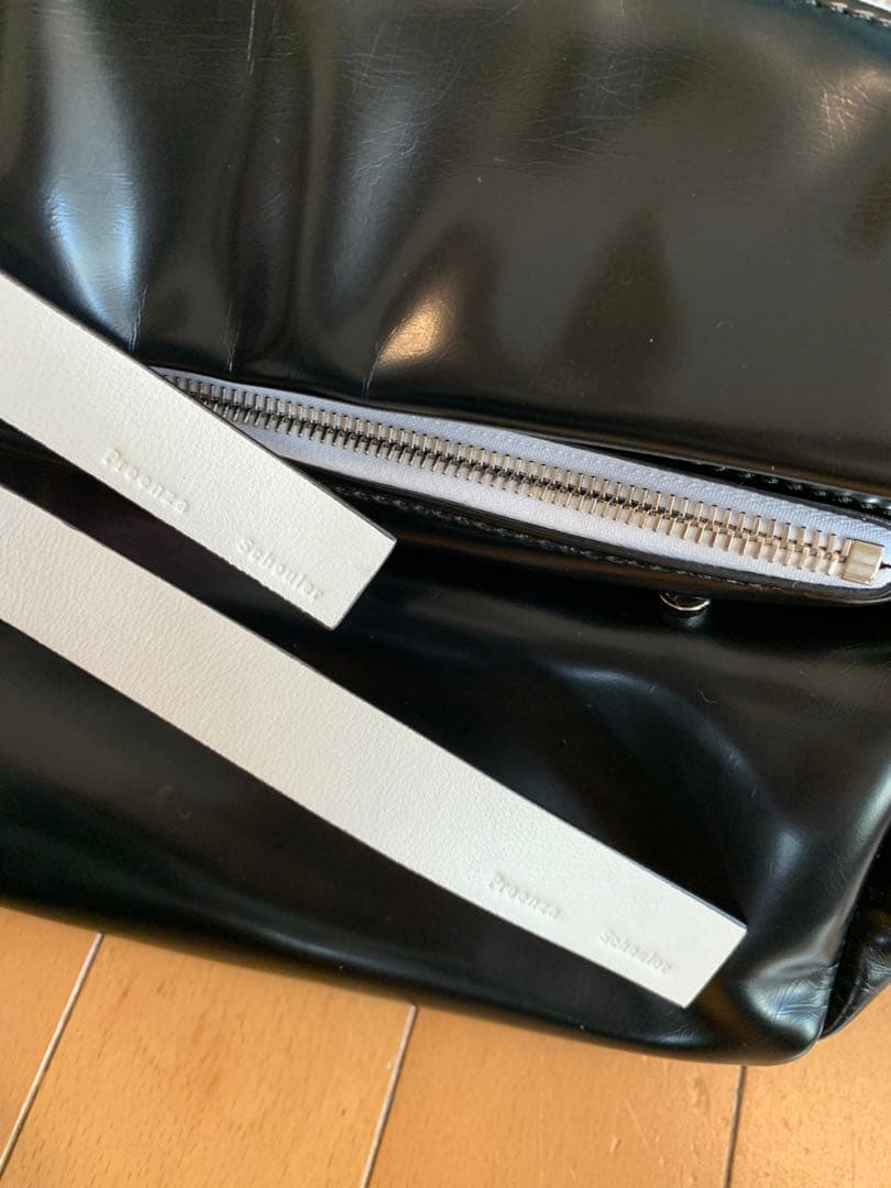 kojiプロエンザスクーラー　ボディバッグ　美品　激レア