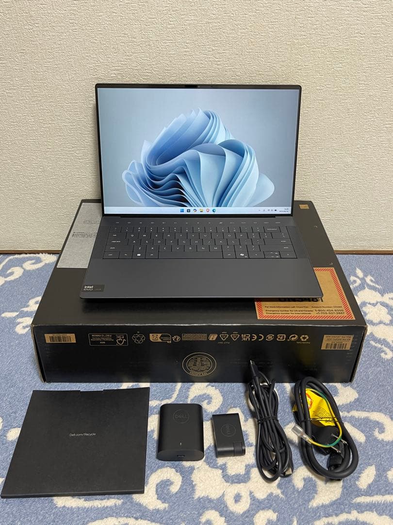 新品同様 Dell XPS 9440 14.5インチ120Hz Ultra 7