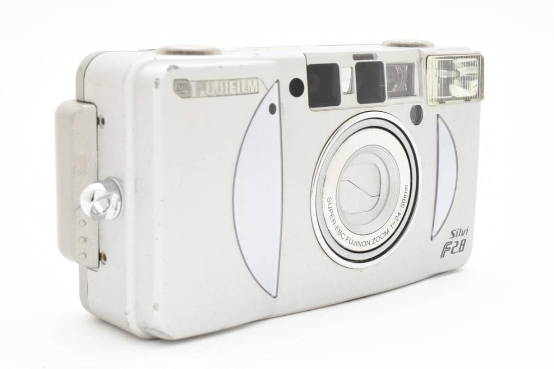 フジフィルム　FUJIFILM Silvi F2.8