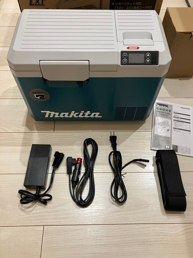マキタ　コードレス冷温庫　40V CW003G 2回のみの使用　付属品完備