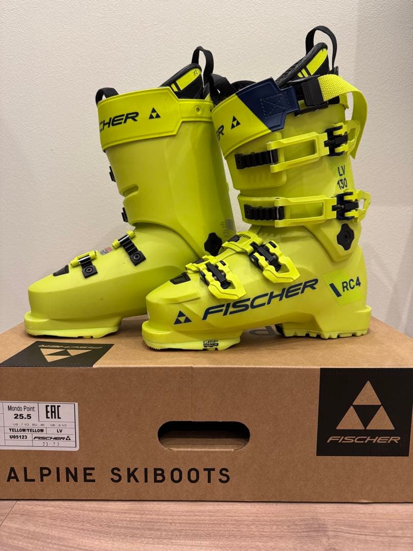 FISCHER RC4 130 LV スキー ブーツ 25.5cm