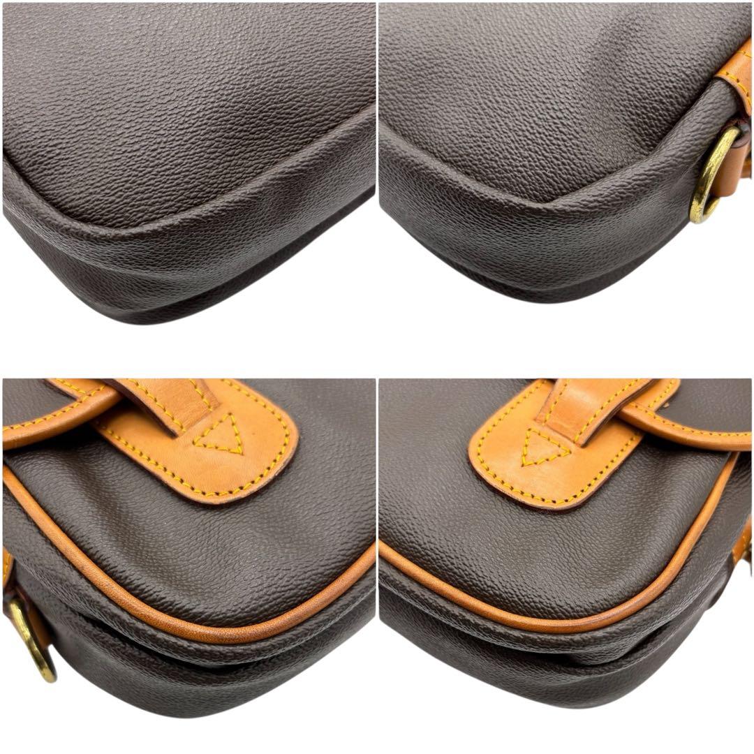 美品　HUNTING WORLD ハンティングワールド　ショルダーバッグ　レザー