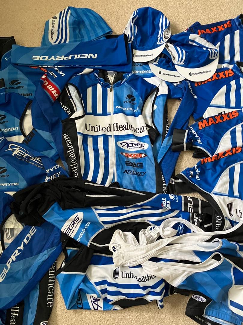 み*ん様 サイクリングジャージ　おそらく支給品　Mサイズ