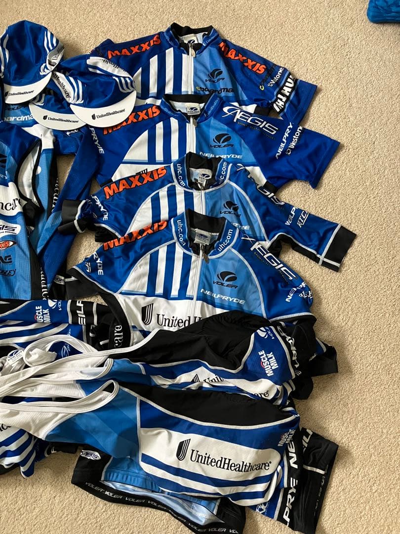 み*ん様 サイクリングジャージ　おそらく支給品　Mサイズ